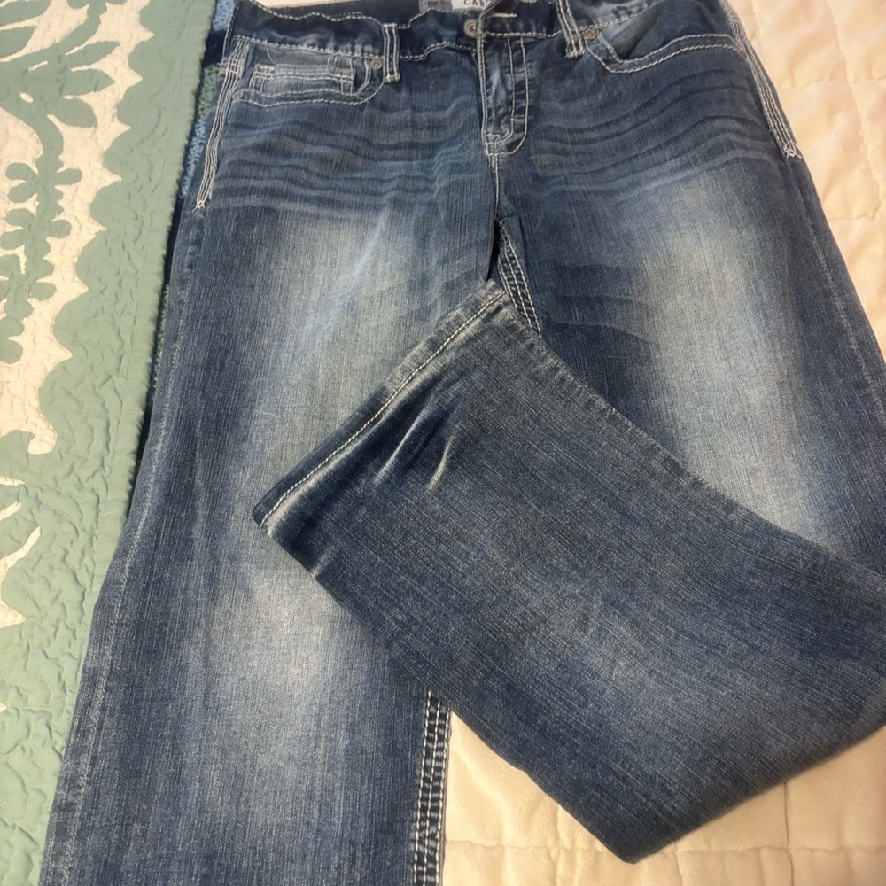BKE Straight Leg Jeans in Faded Blue